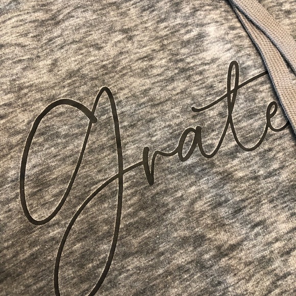 Lightweight “grateful” hoodie - Picture 3 of 5